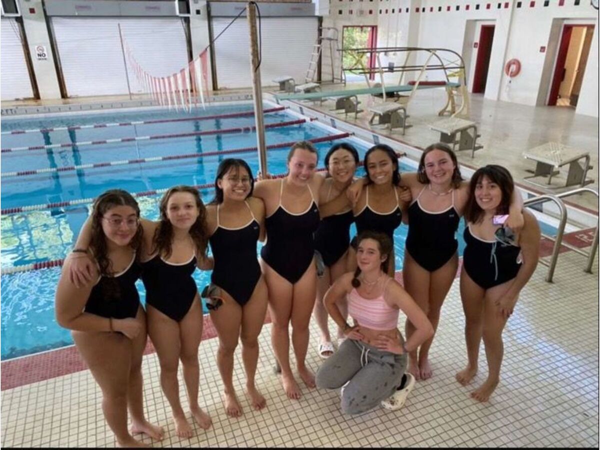 The EHHS Co-Op Girls Swim Team is Having a Successful 2022 Season