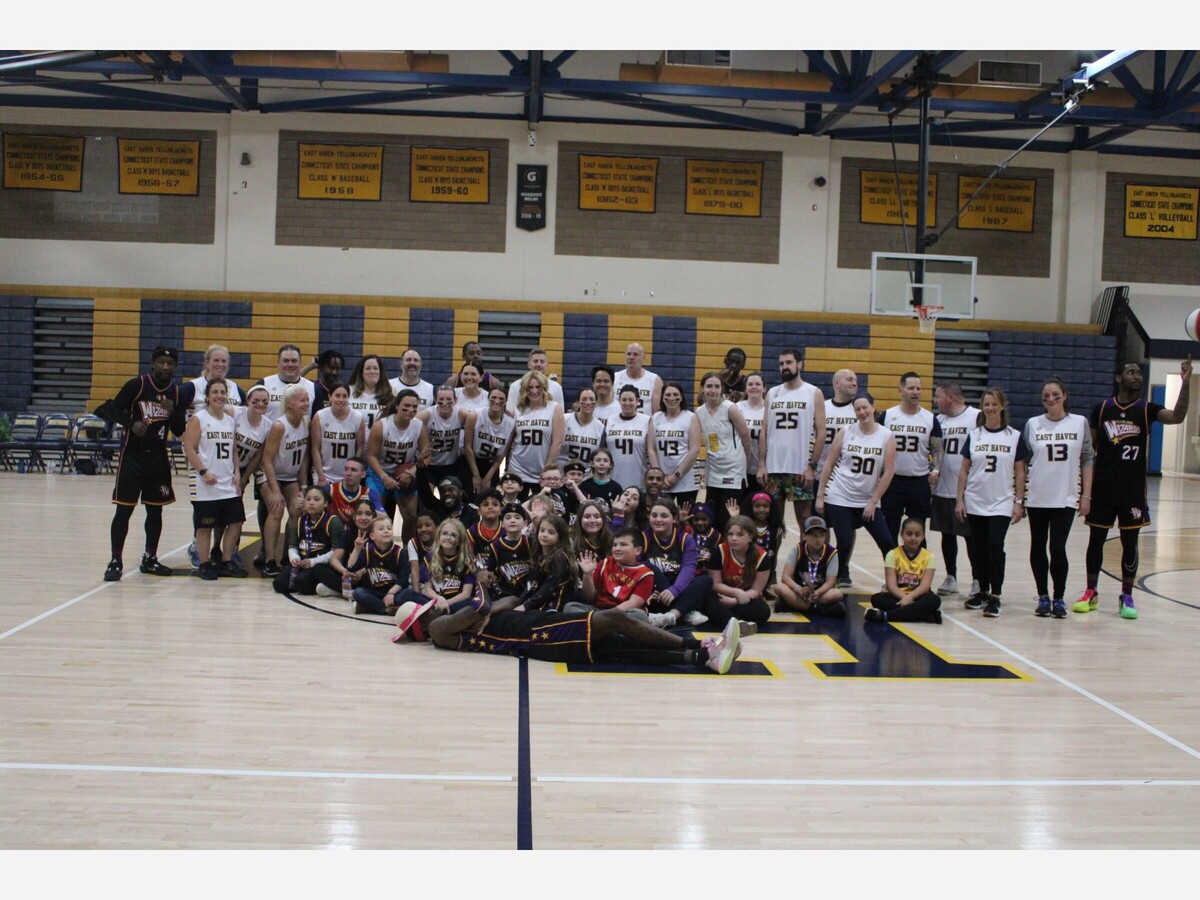 The+Harlem+Wizards+vs.+East+Haven