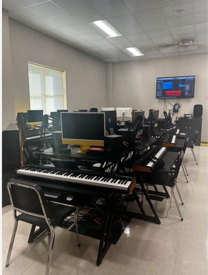 EHHS Music Production Lab Gets Students Ready For Future Audio Engineering Careers
