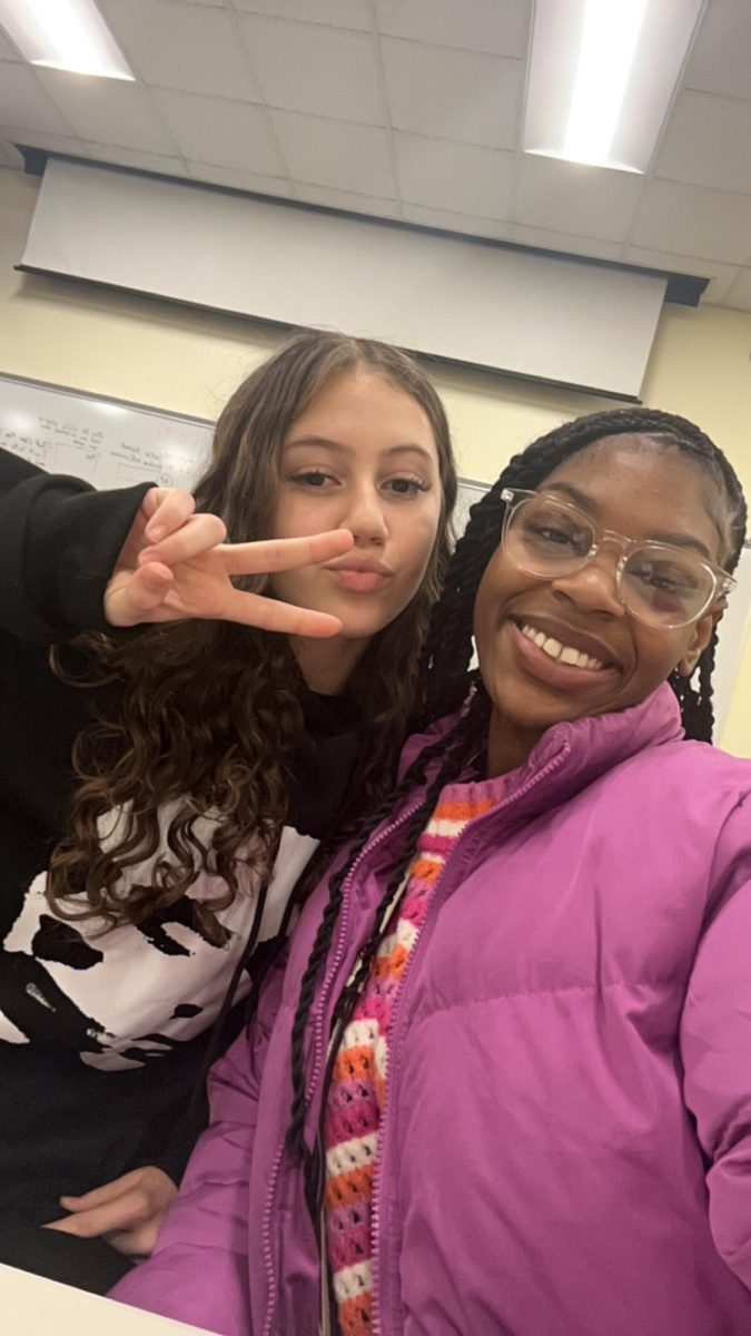 Natalia Garayua (Mentee, freshman) and Tah'nai Murdock (Mentor, senior)