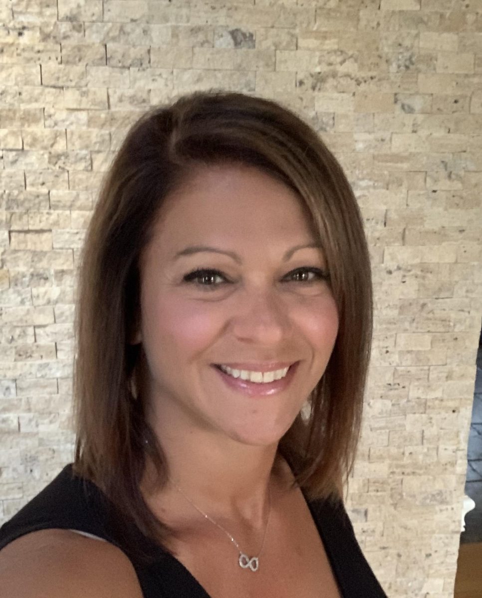 Mrs. Pompano Brings Changes to the EHHS Main Office Admin Team