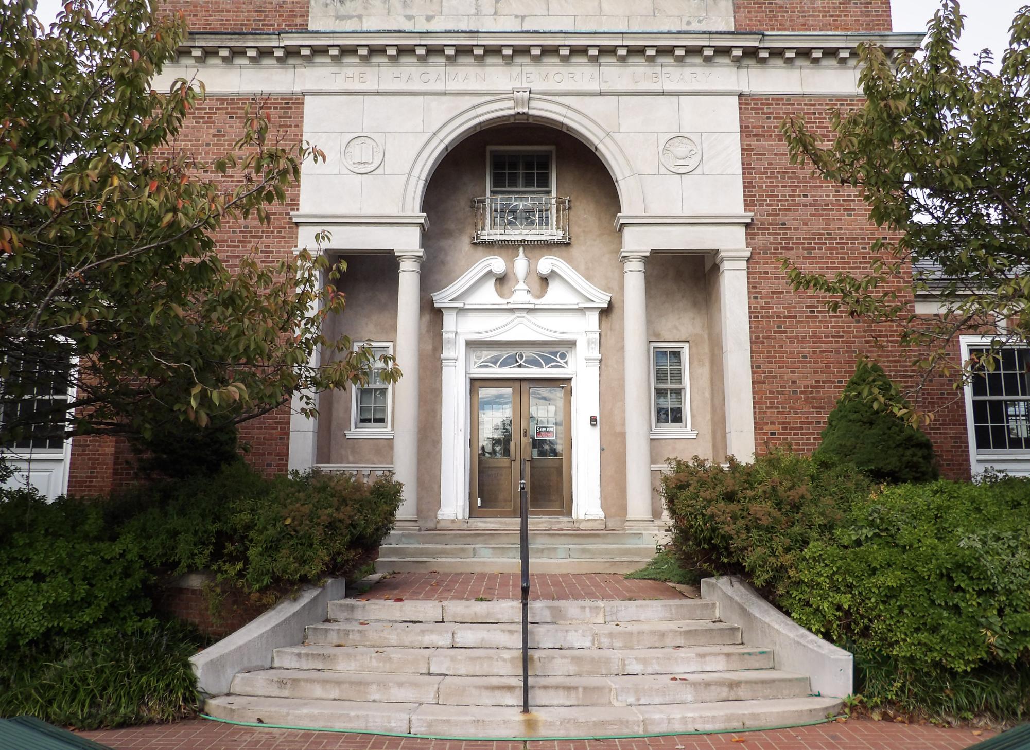 Front of Hagaman Library